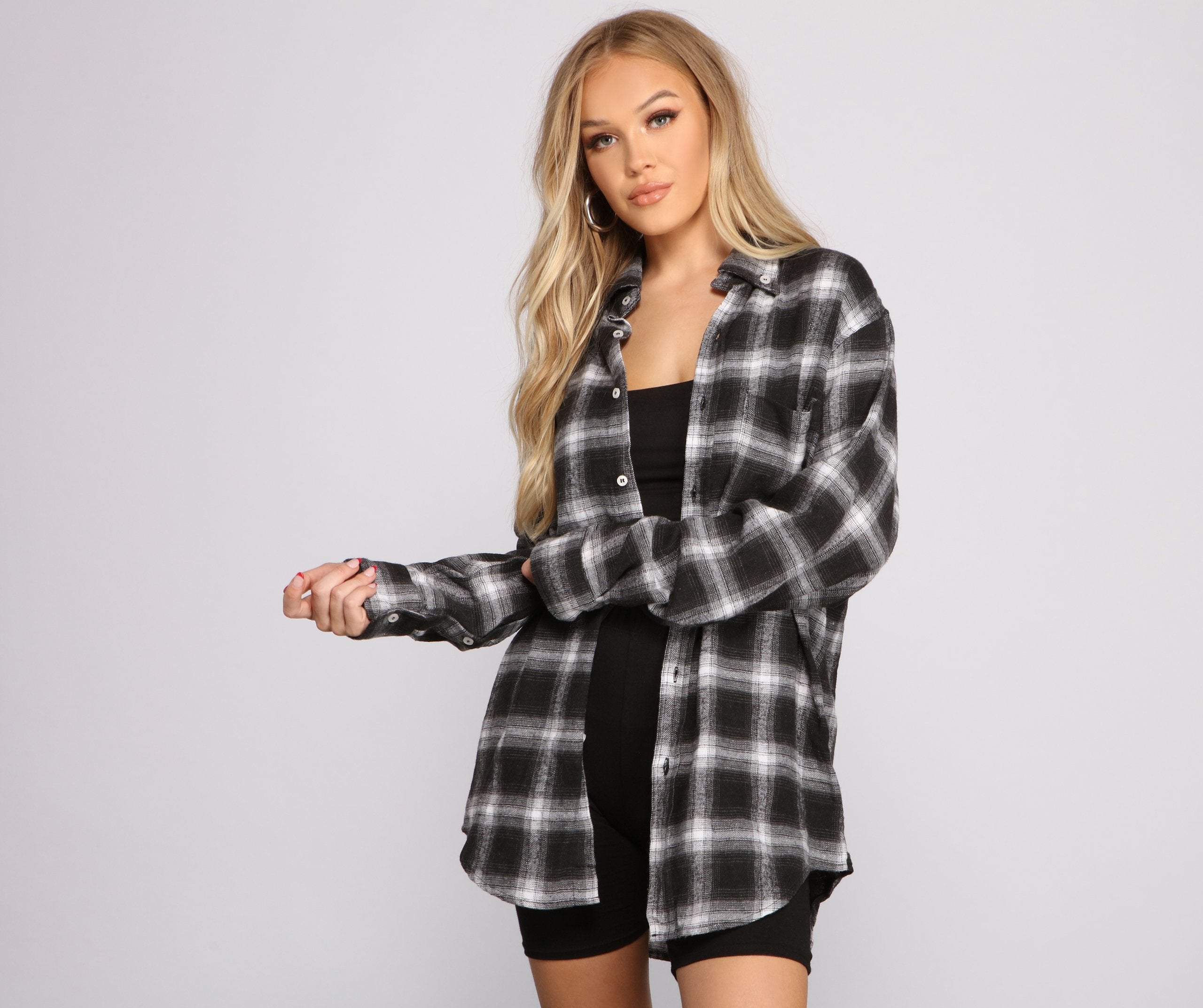 Effortlessly Edgy Mood Button-Up Flannel Tunic - Lady Occasions