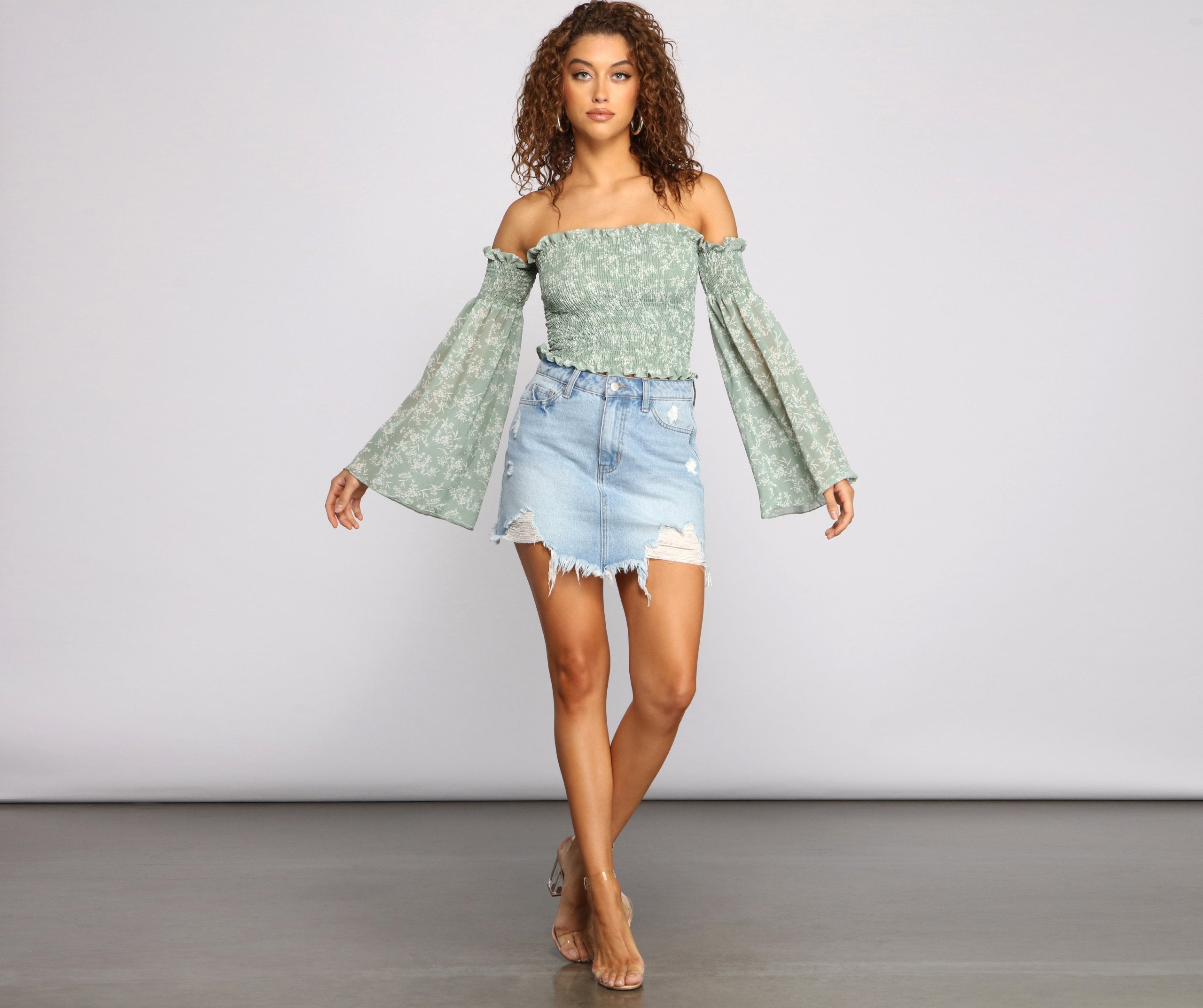 Radar On Florals Smocked Crop Top - Lady Occasions