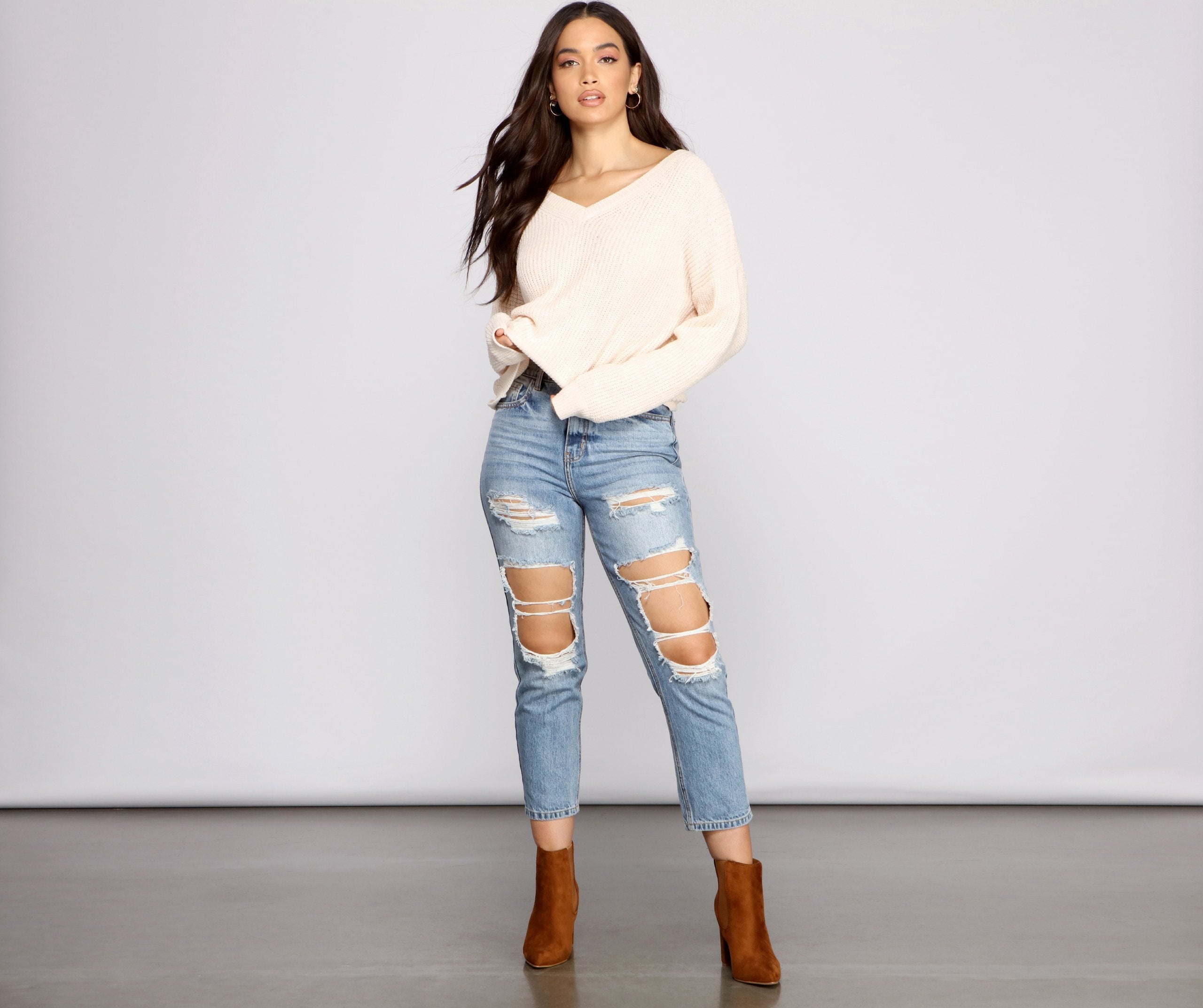 Casually Chic Twist Back Chenille Sweater - Lady Occasions