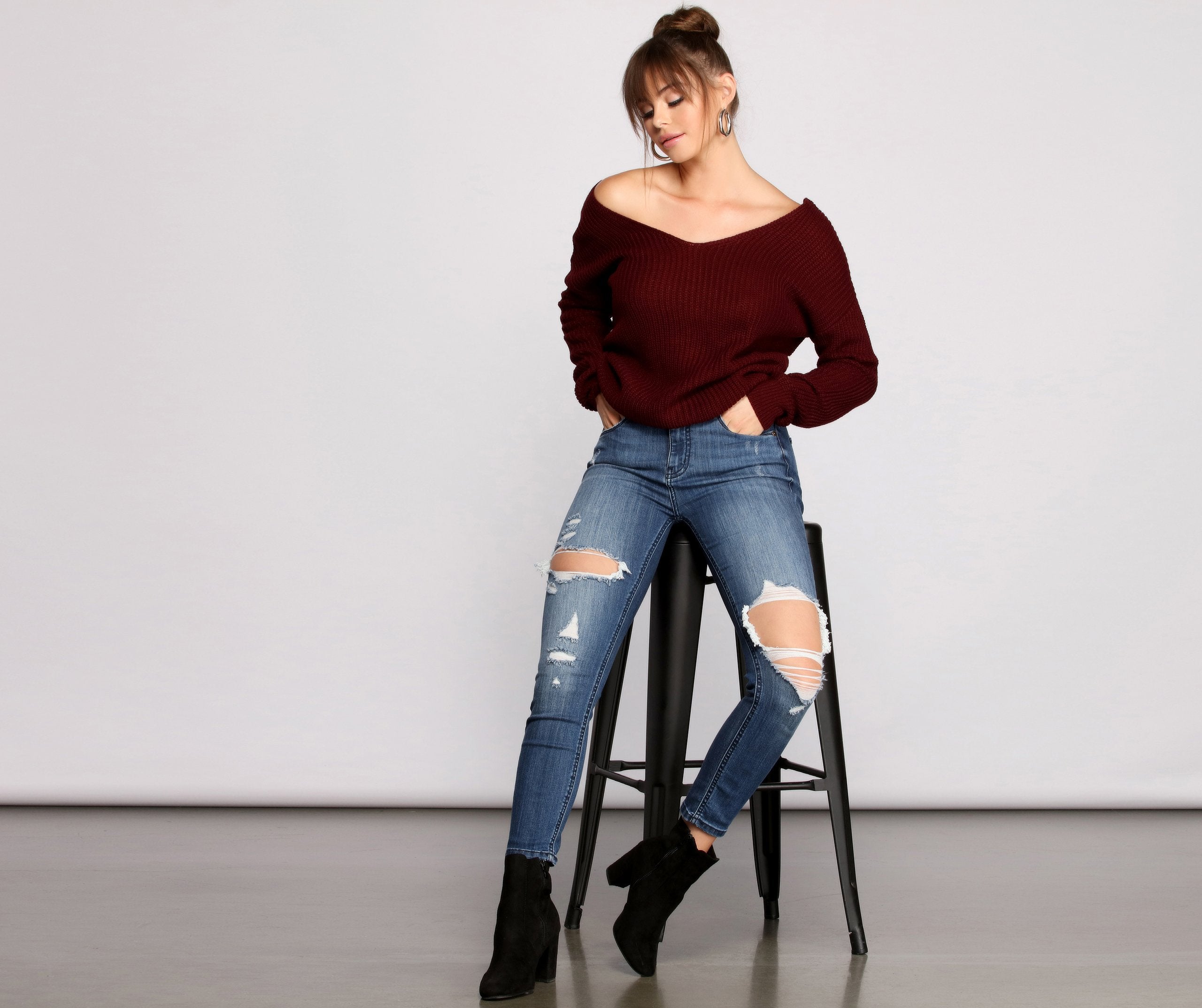 Trendy Knot Back V Neck Sweater - Lady Occasions