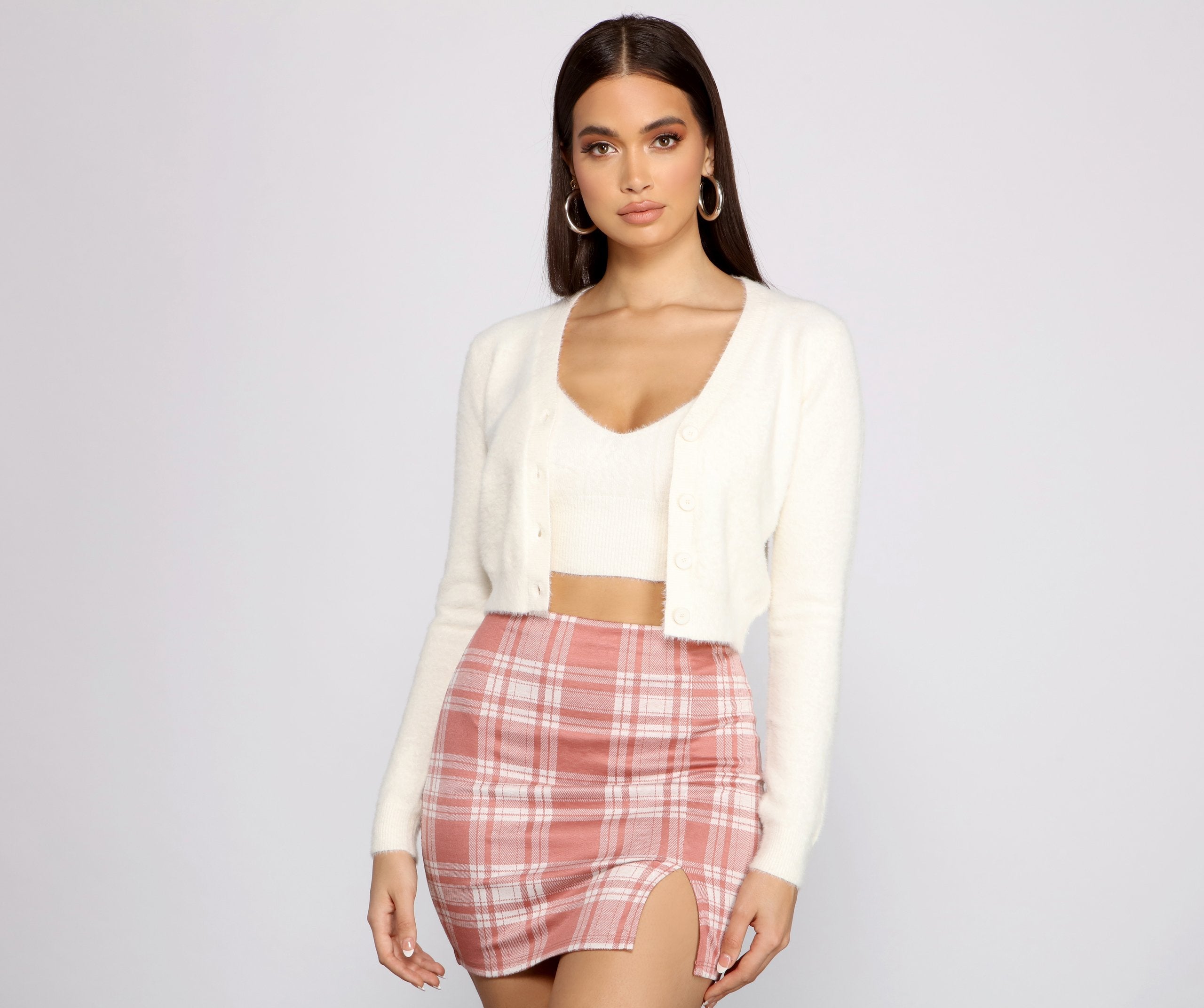 Chic Trendsetter Cropped Cardigan - Lady Occasions