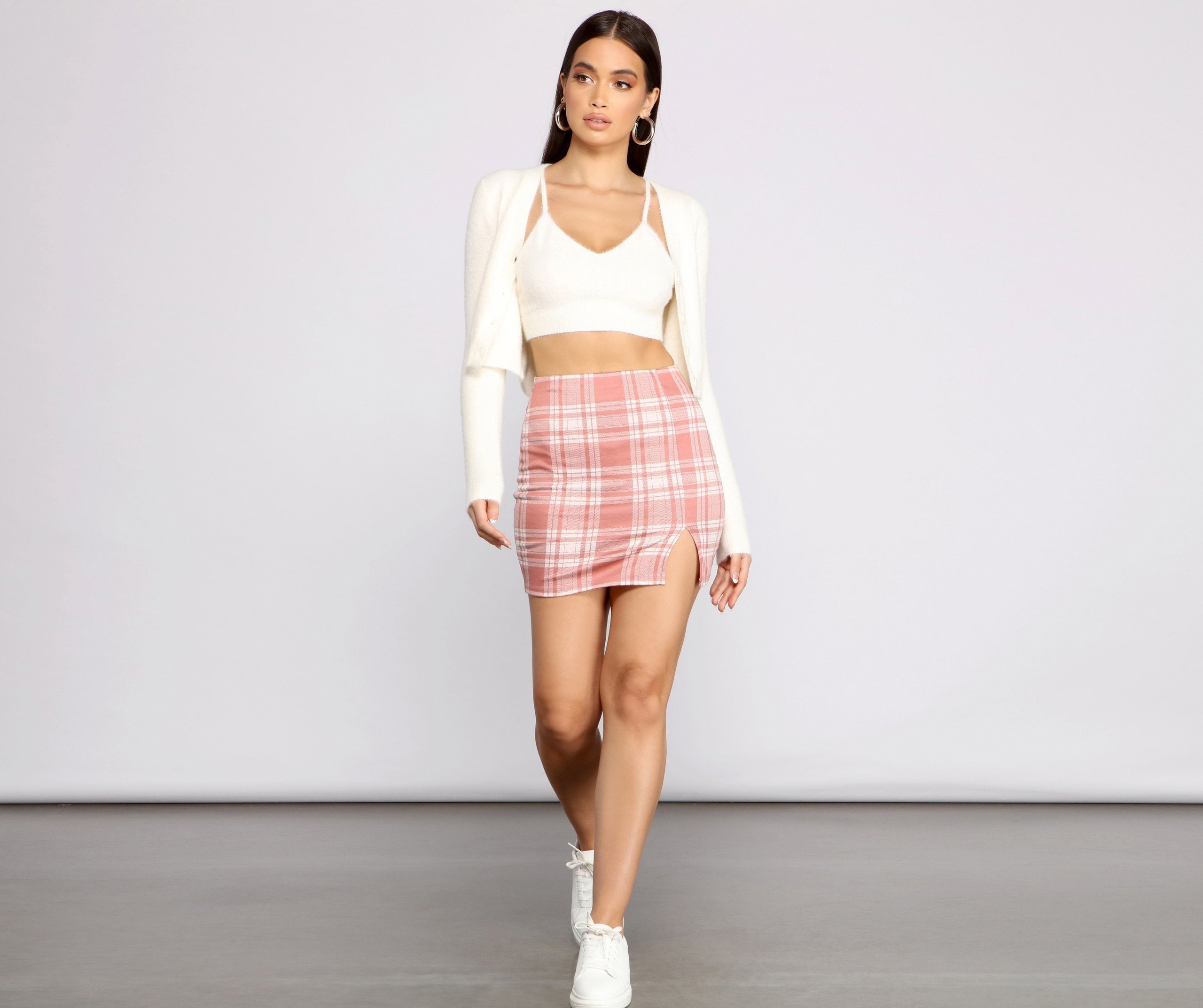 Chic Trendsetter Cropped Cardigan - Lady Occasions