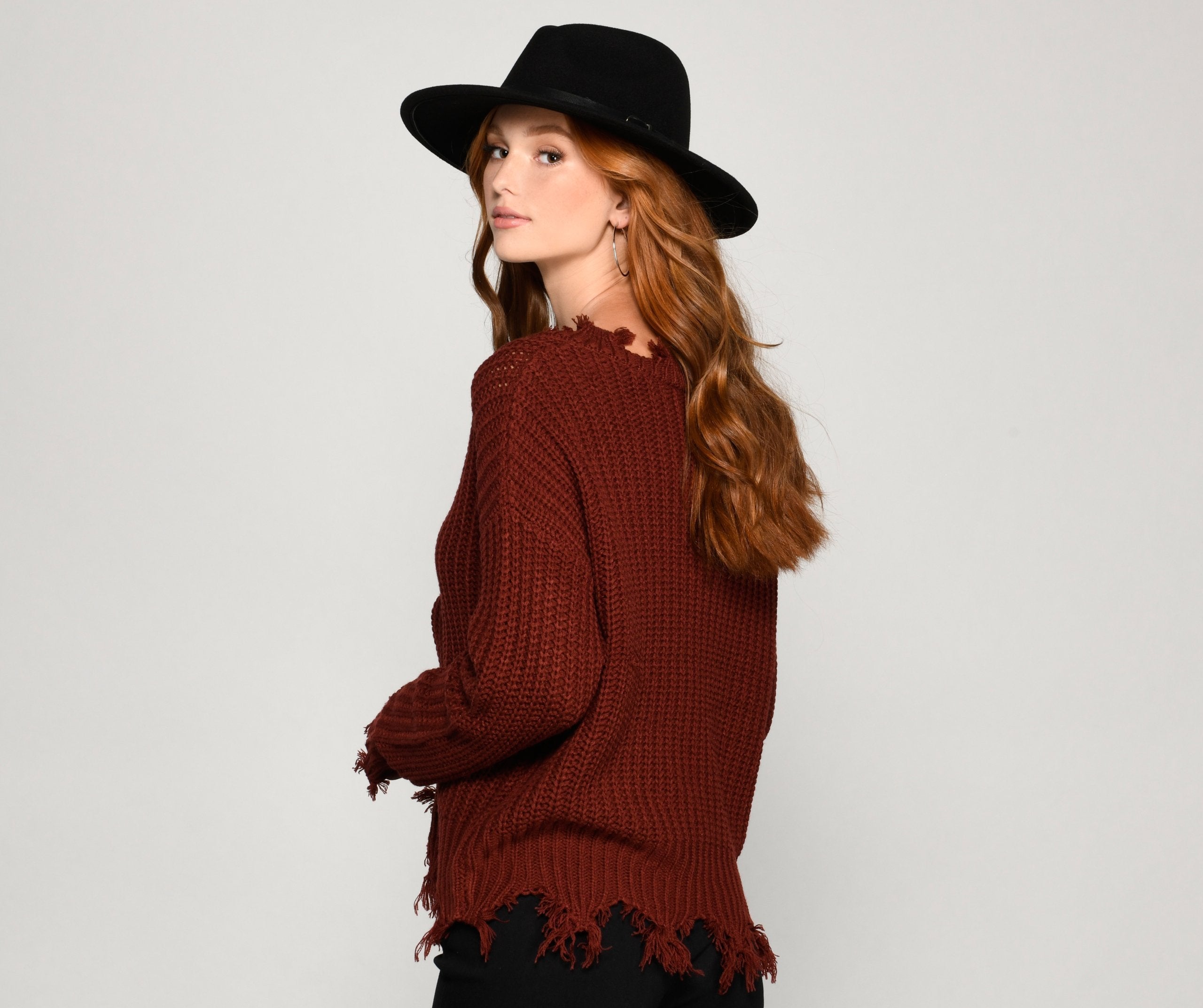 Major Destruction Knit Sweater - Lady Occasions