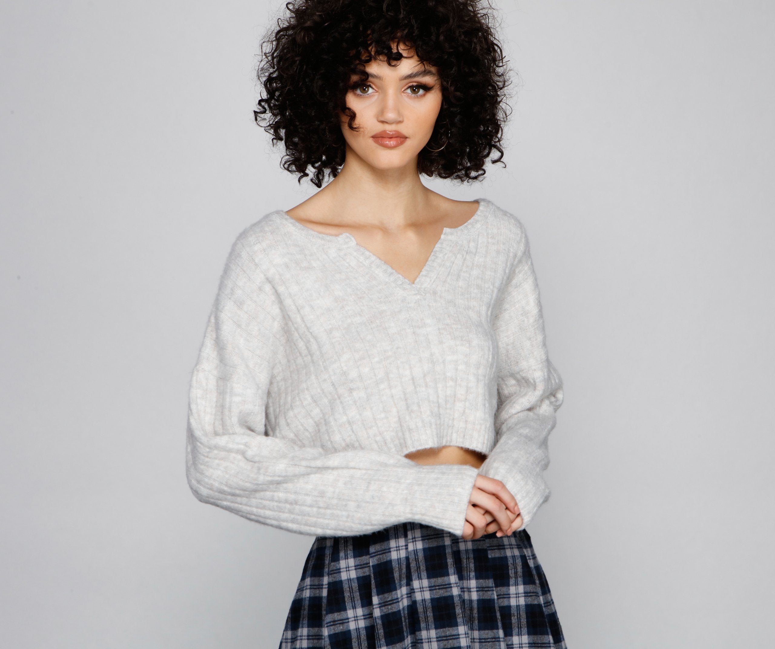 Casual Cutie Henley Crop Top - Lady Occasions