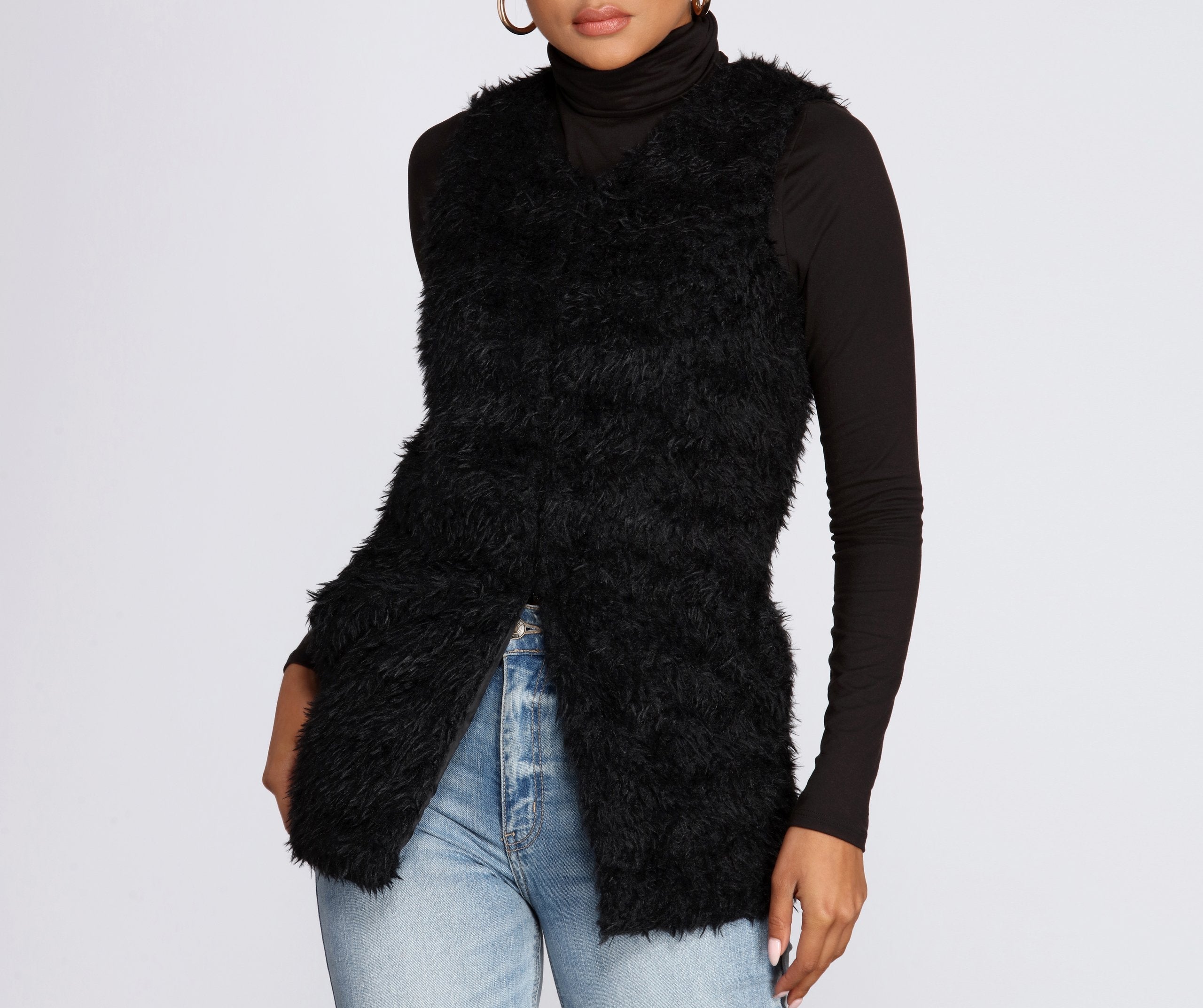 Pretty And Posh Faux Fur Vest - Lady Occasions