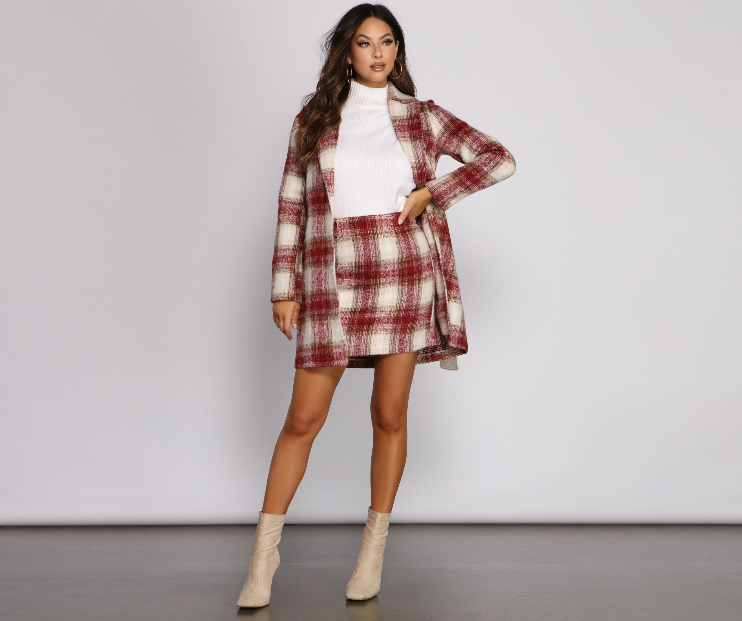 Chic In Plaid Mini Skirt - Lady Occasions