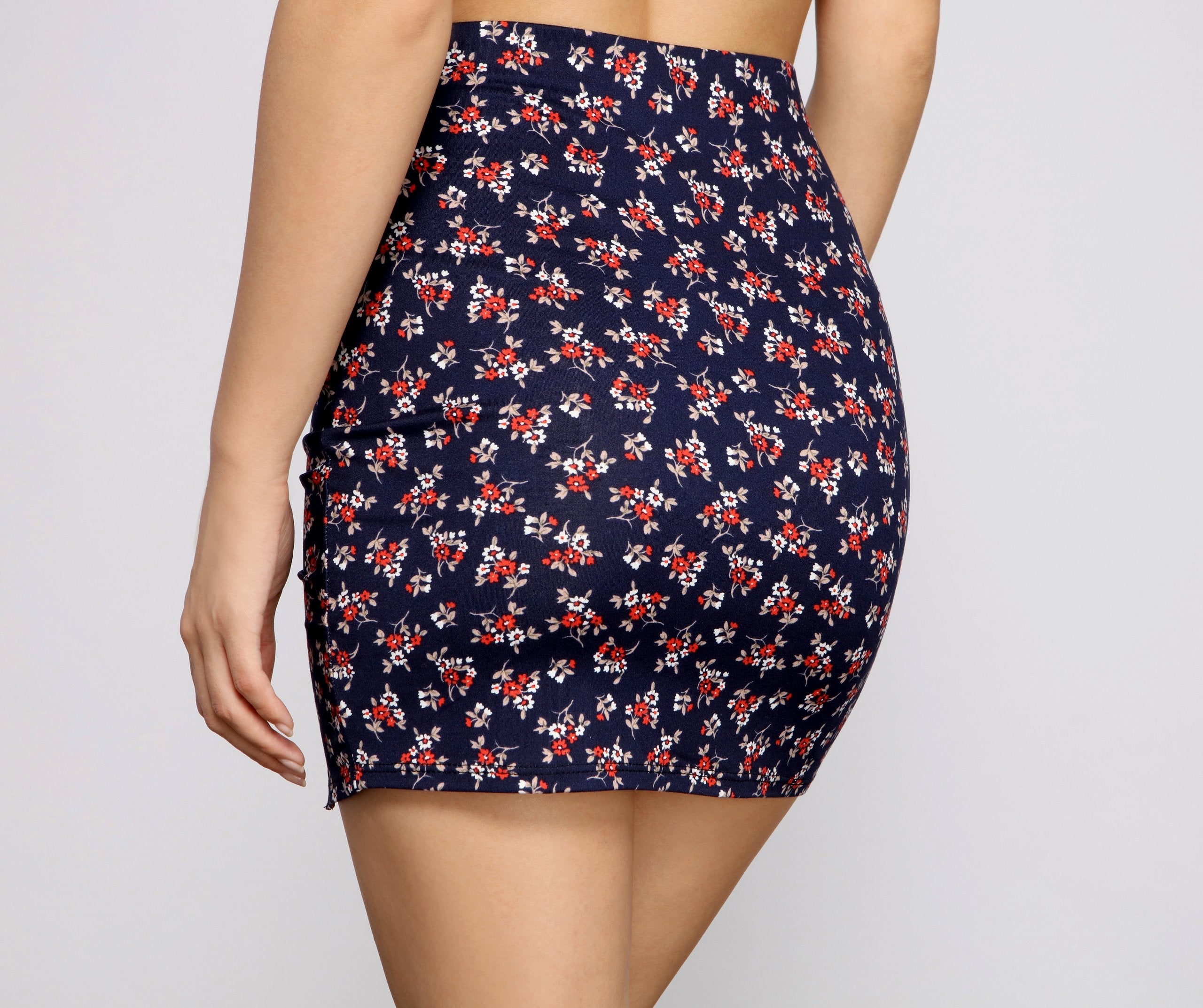 Ditsy Details Floral Mini Skirt - Lady Occasions