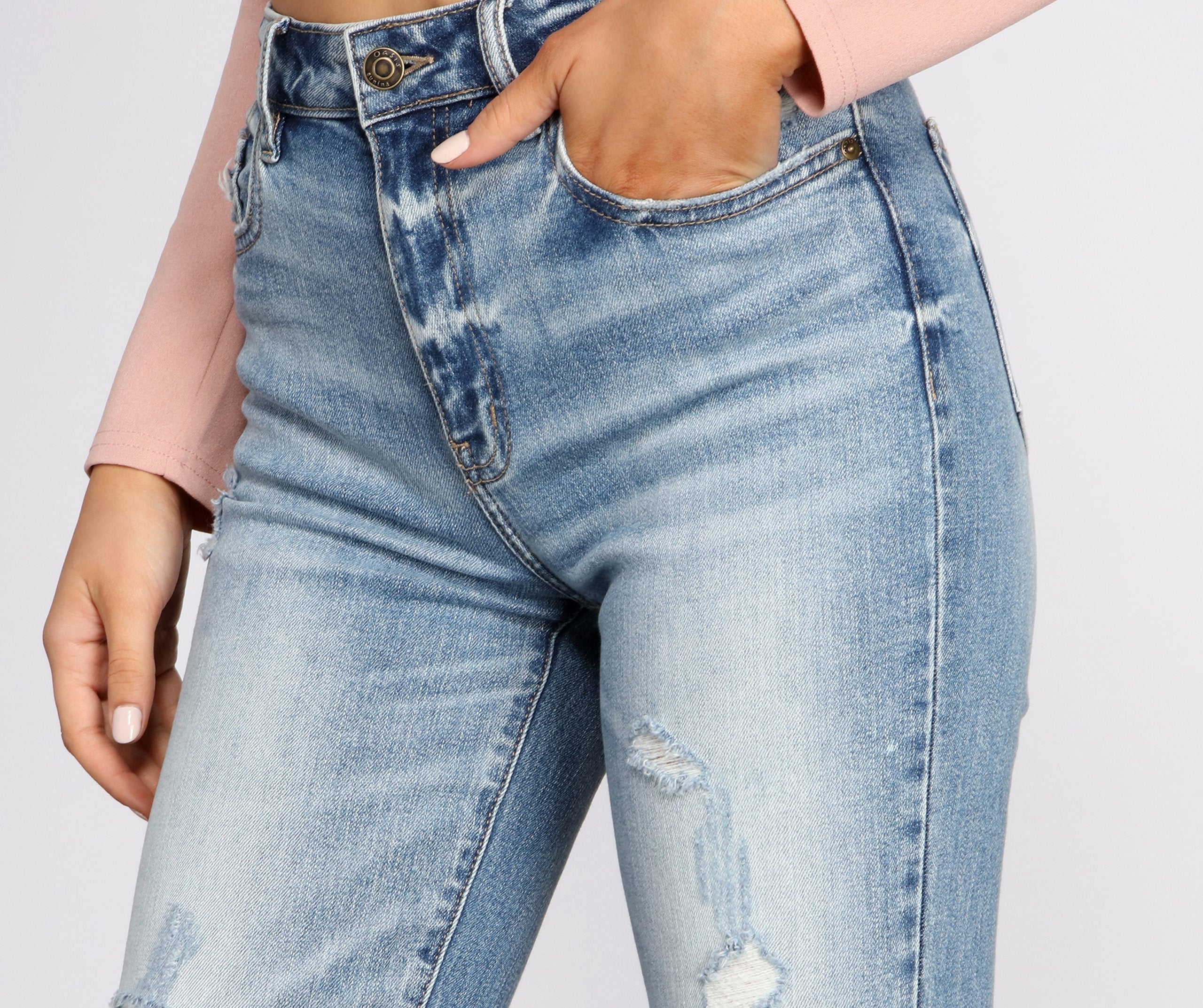 Tobi Super High Waist Destructed Mom Jeans - Lady Occasions