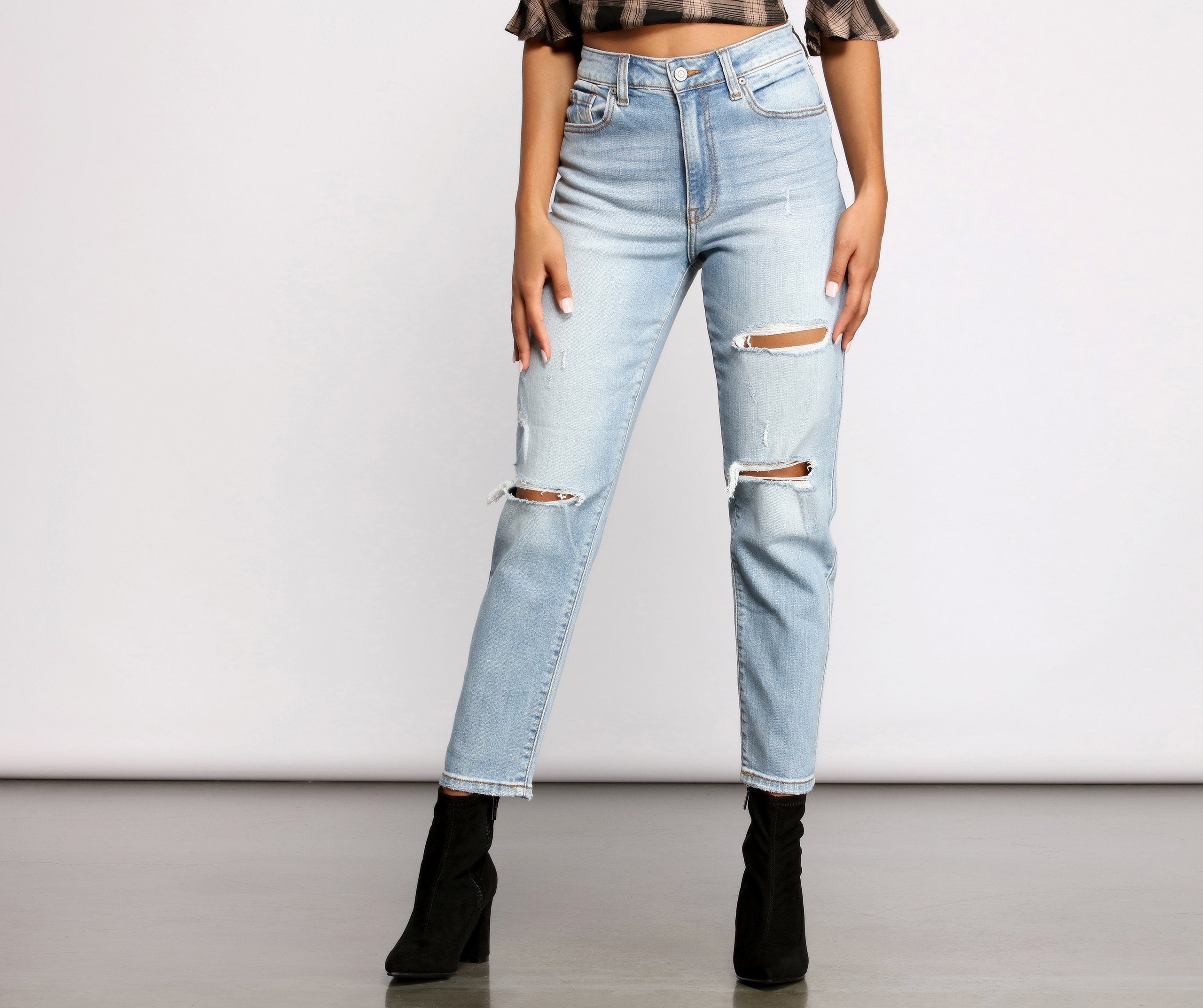 Tobi Super High Rise Cropped Mom Jeans - Lady Occasions