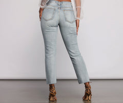 Ally High Rise Destructed Mom Jeans - Lady Occasions