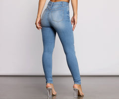 On the Rise Destructed Skinny Jeans - Lady Occasions