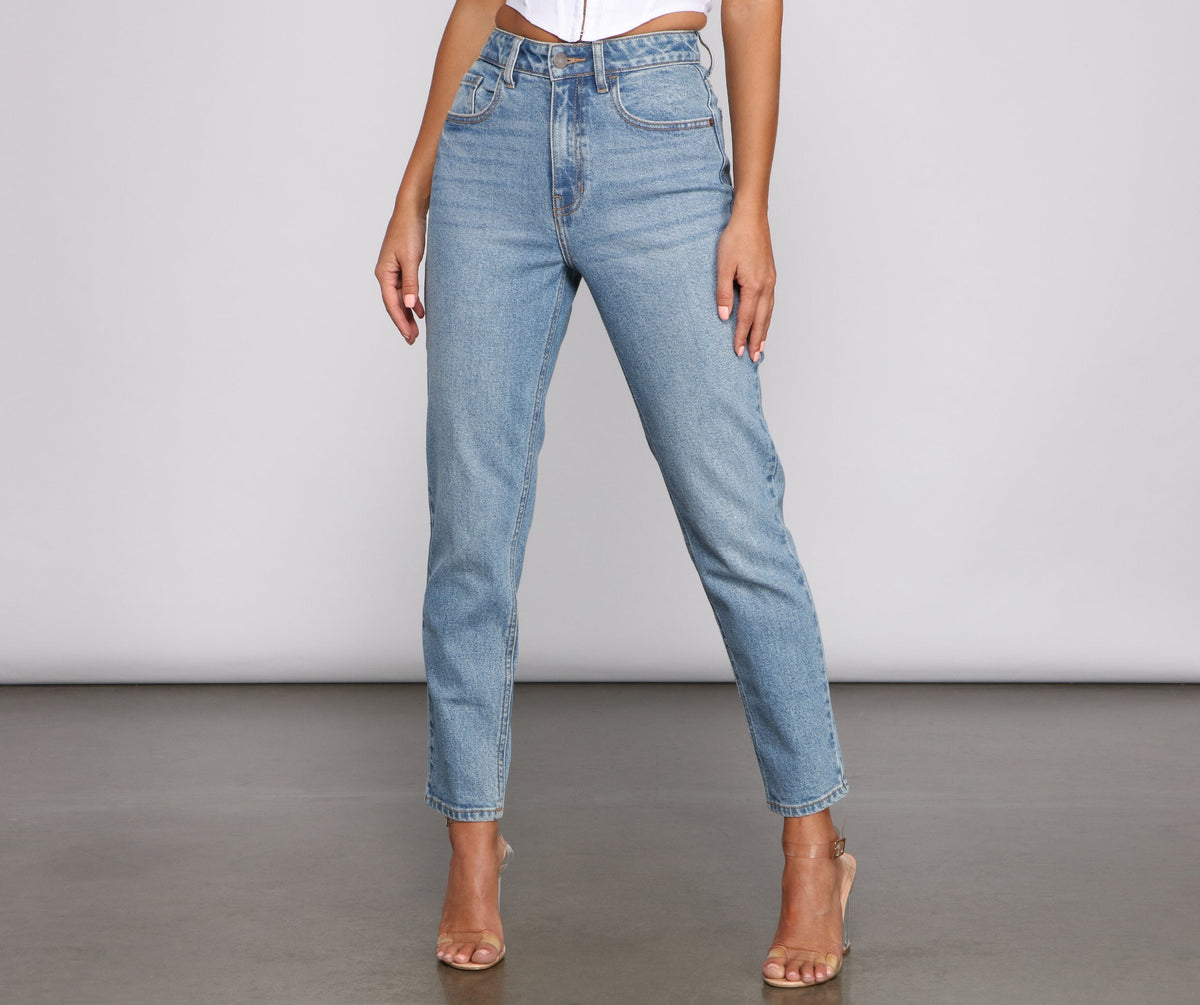 High-Rise Slim Straight Jeans - Lady Occasions