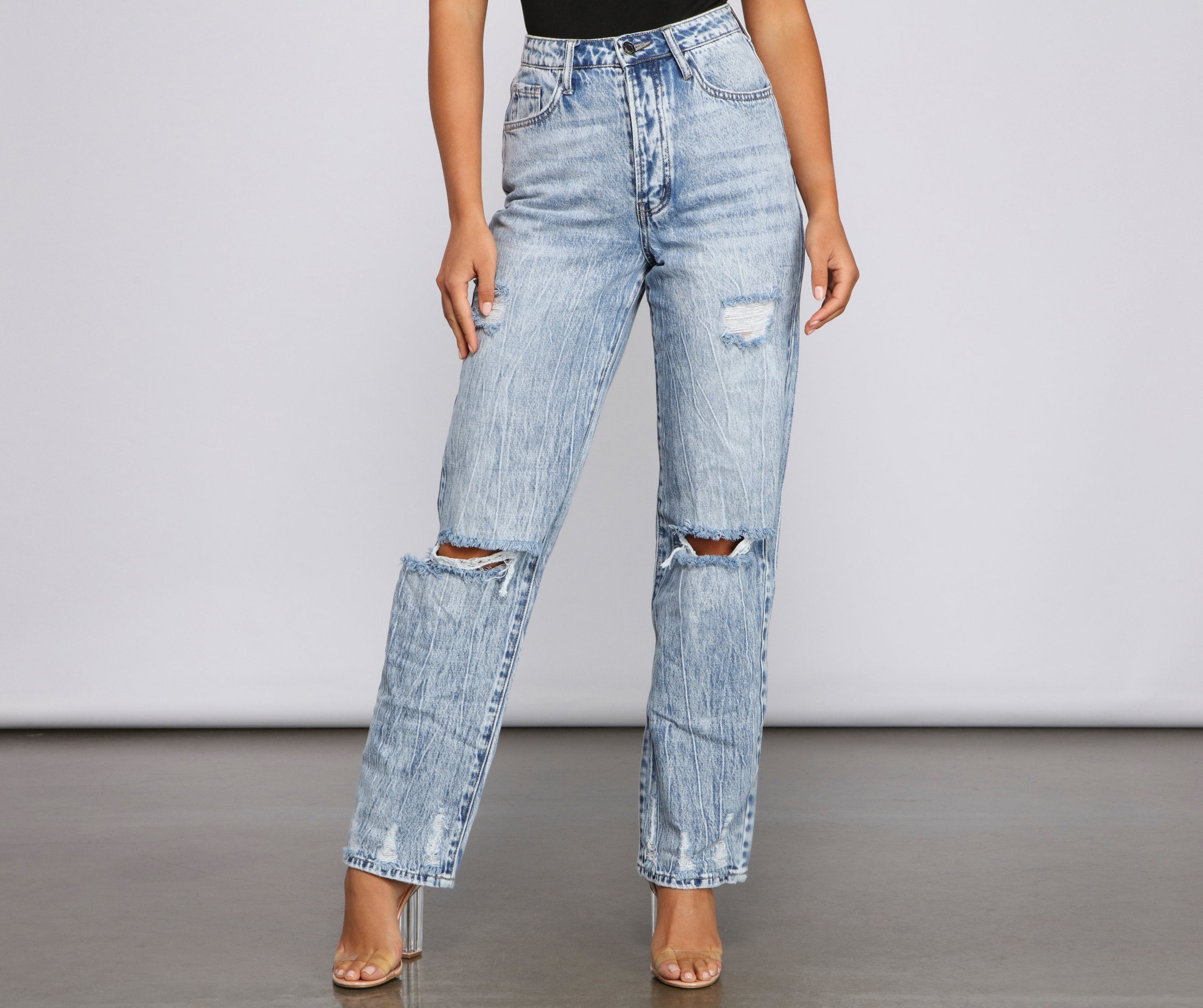 Effortless And Edgy Boyfriend Jeans - Lady Occasions