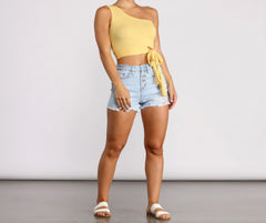 Your Everyday High Rise Light Denim Shorts - Lady Occasions