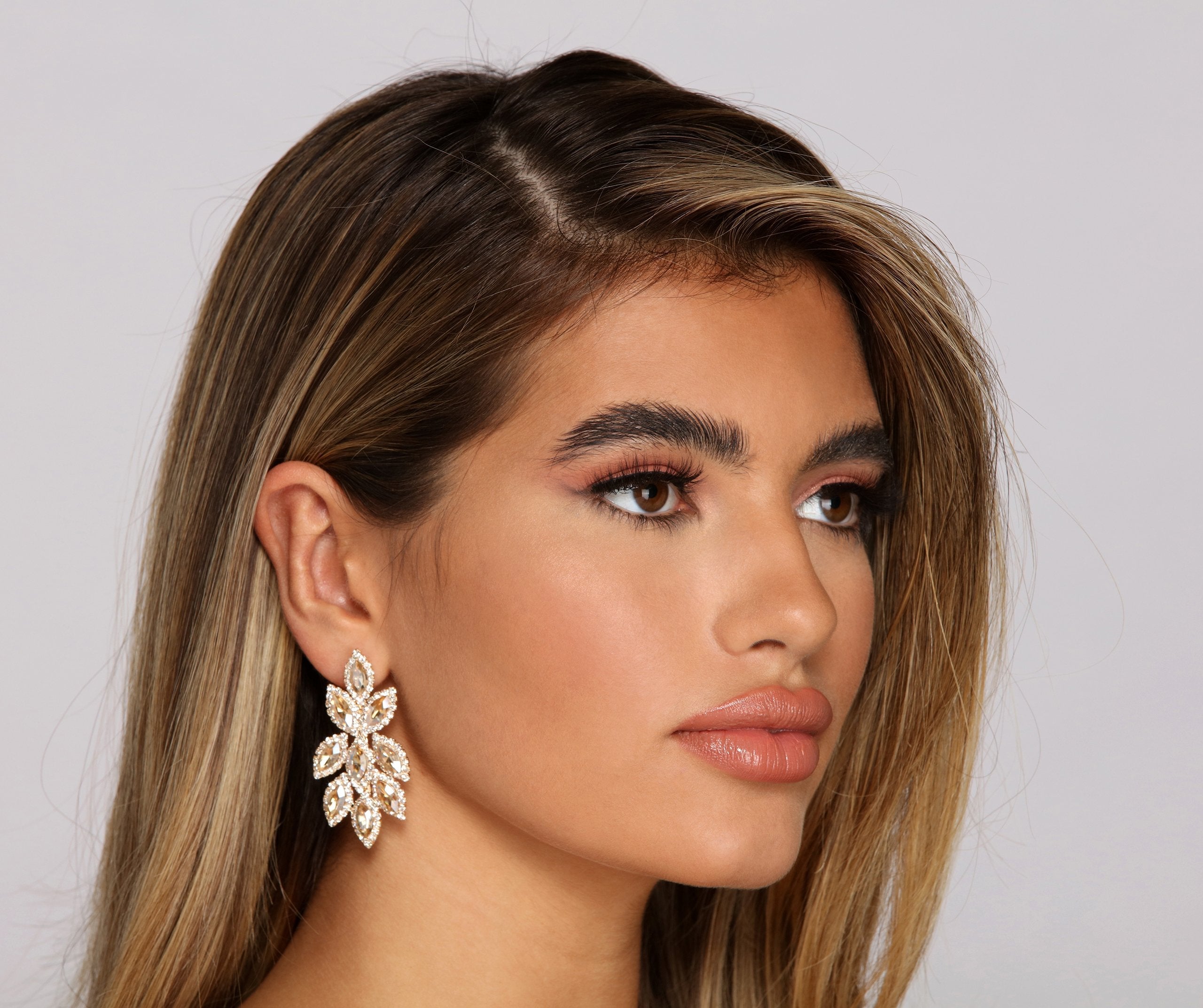 Glam Stunner Rhinestone Leaf-Shaped Earrings - Lady Occasions