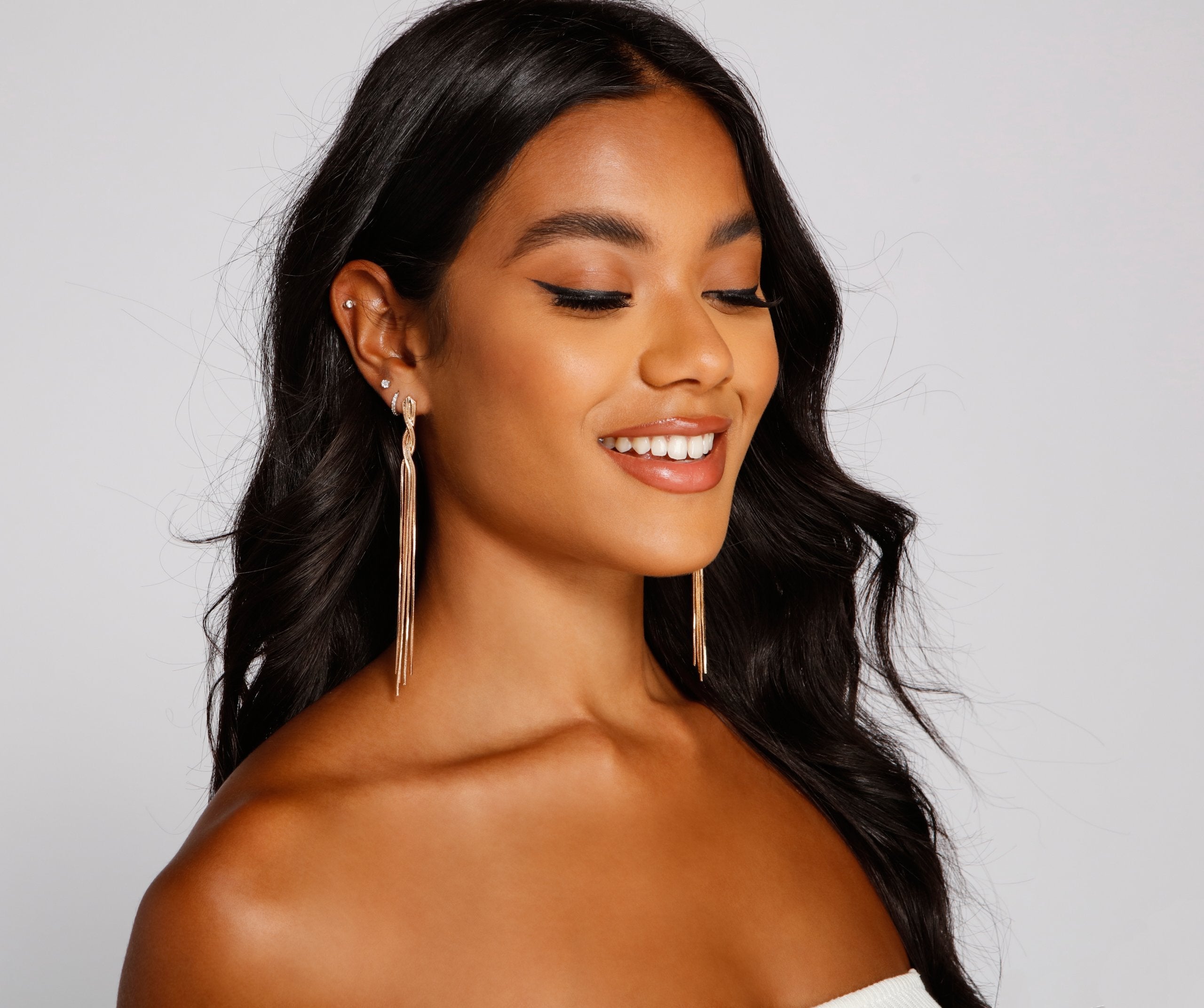 Don't Get Twisted Chain Fringe Drop Earrings - Lady Occasions