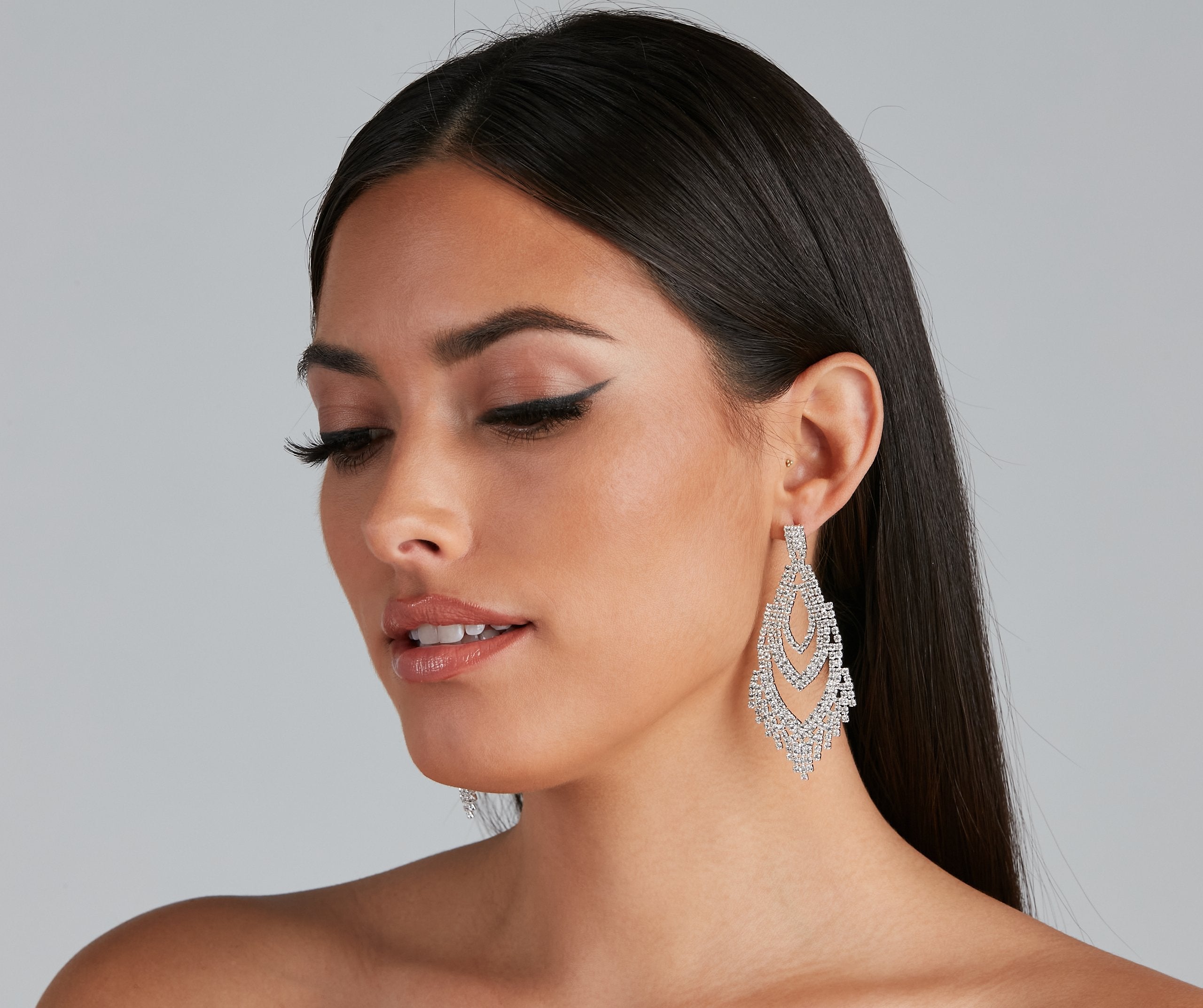 Glitzy Chandelier Fringe Earrings - Lady Occasions