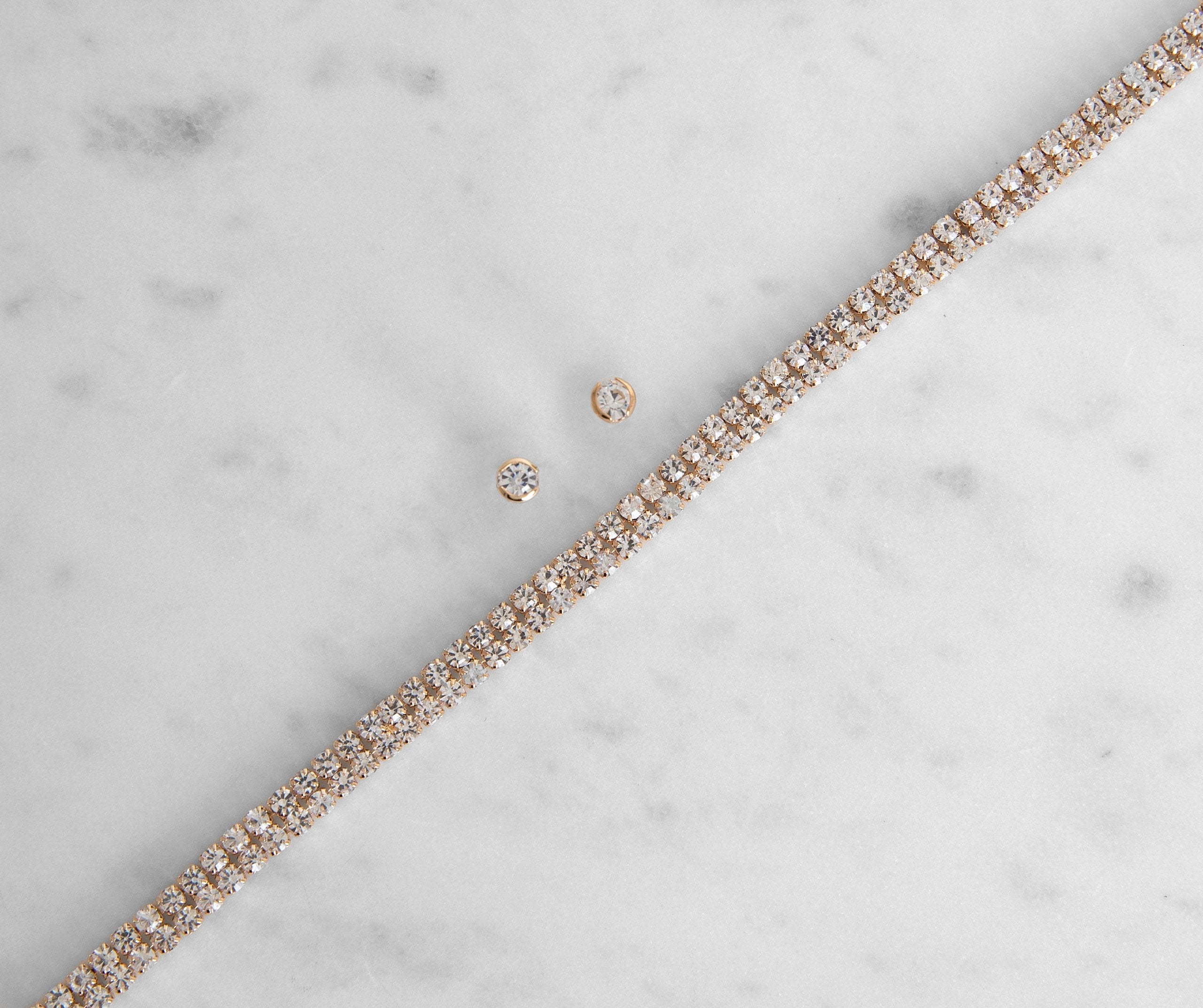 Pretty Dainty Choker + Stud Set - Lady Occasions