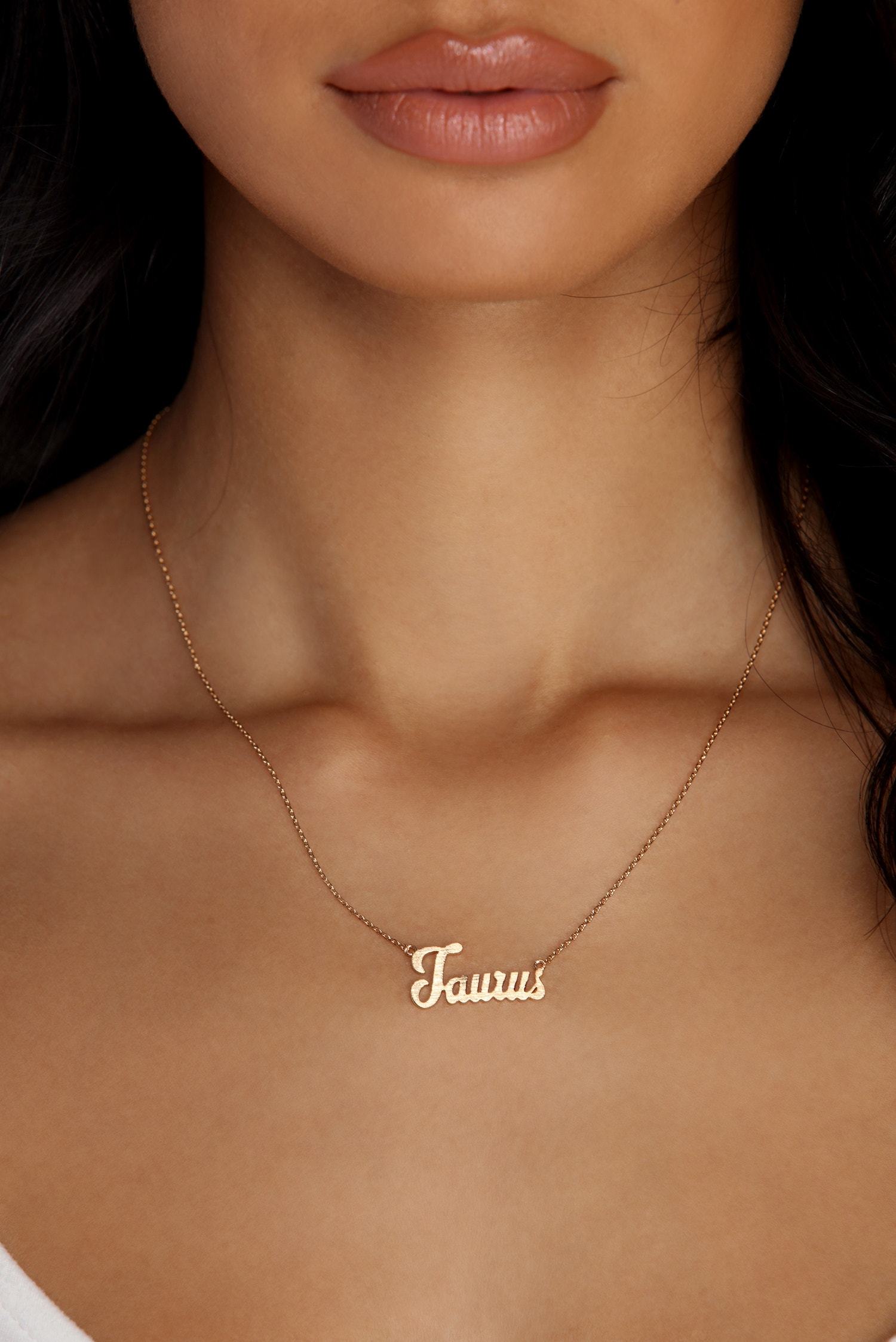 Zodiac Script Necklace - Lady Occasions