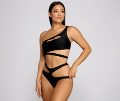 Fierce And Flirty Swim Top - Lady Occasions