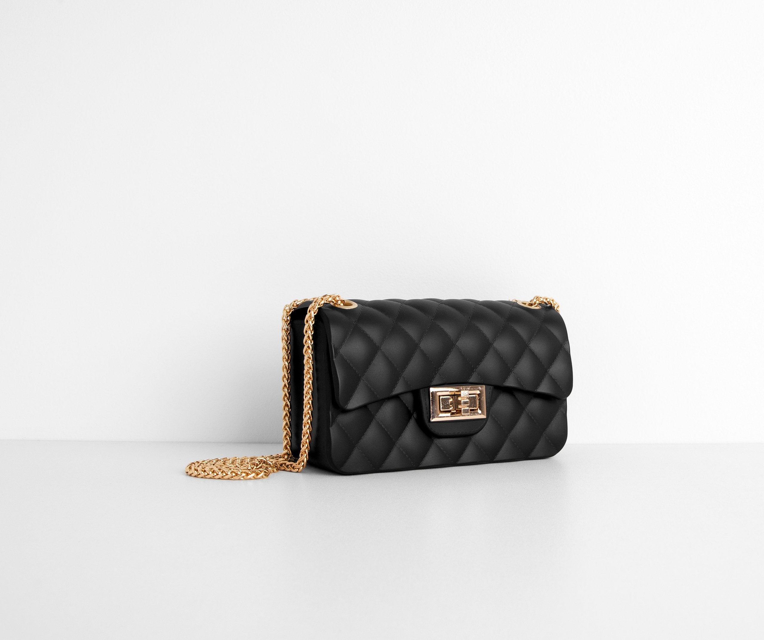 Quilted Matte Cross Body - Lady Occasions