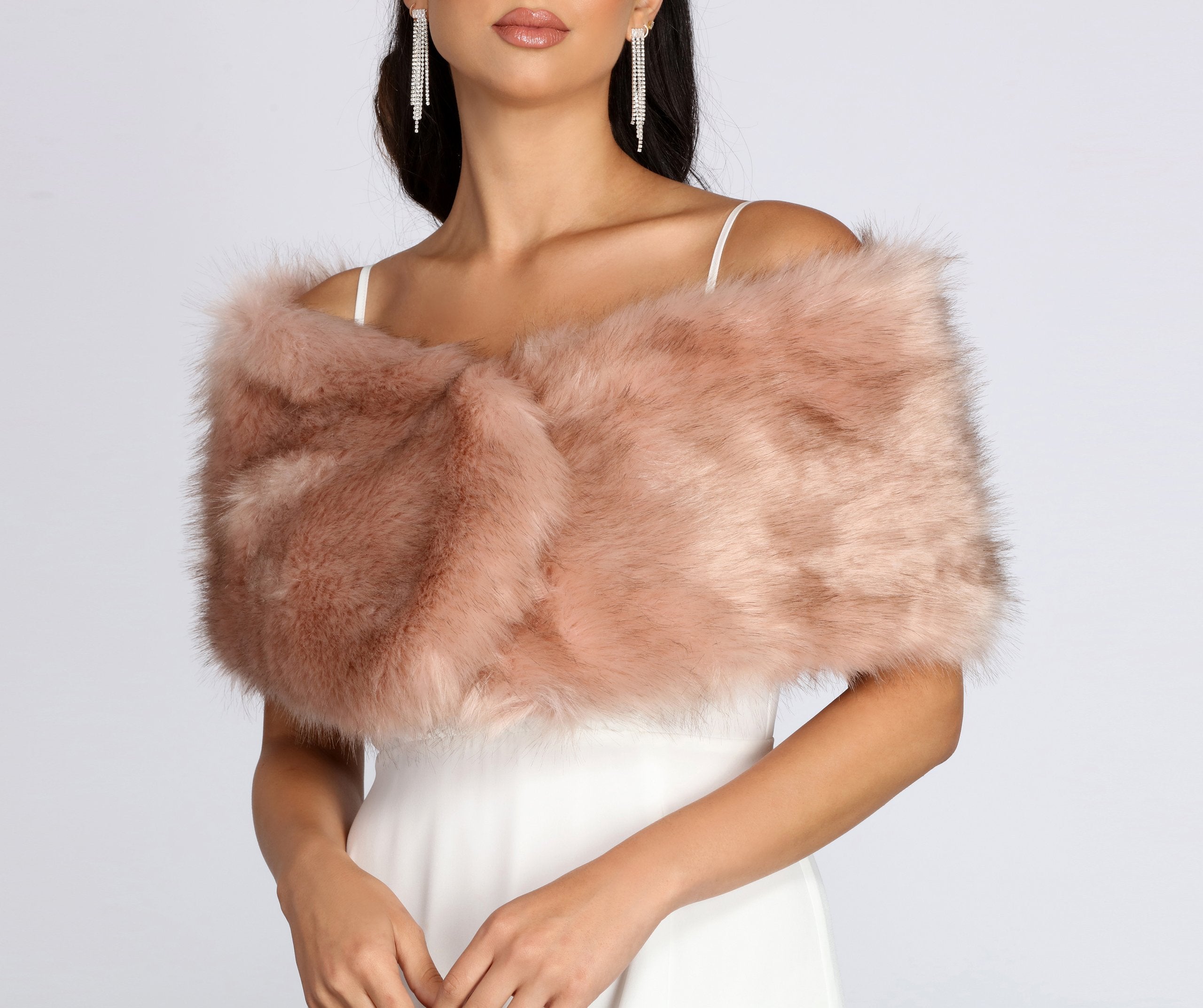 Ms. Diva Faux Fur Shawl - Lady Occasions