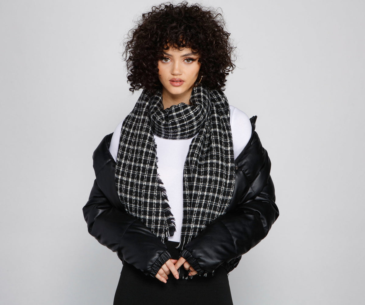Effortlessly Chic Plaid Scarf - Lady Occasions