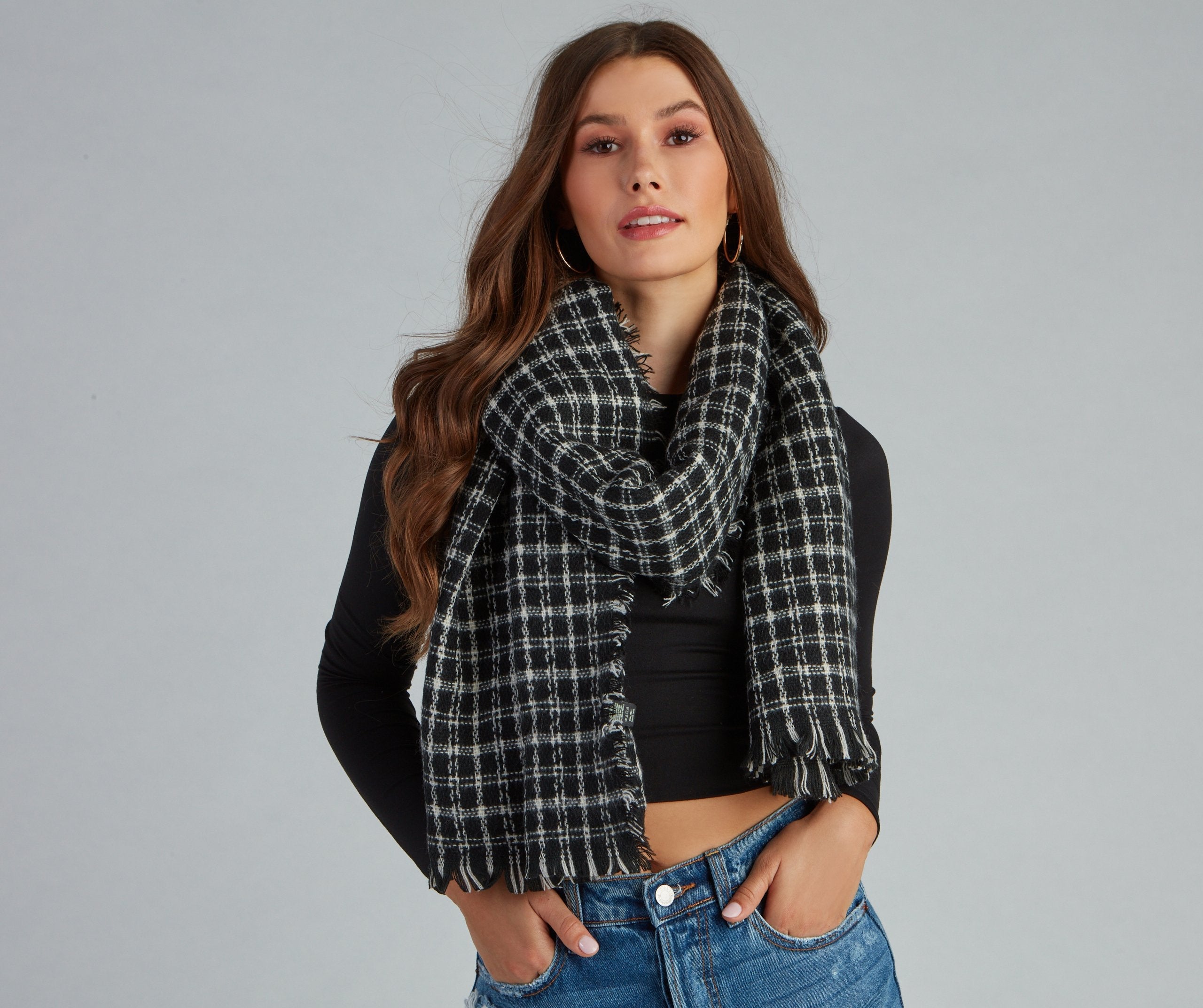 Effortlessly Chic Plaid Scarf - Lady Occasions