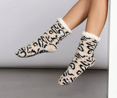 Toasty Toes Non-Slip Fuzzy Socks - Lady Occasions