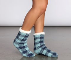 Toasty Toes Non-Slip Fuzzy Socks - Lady Occasions