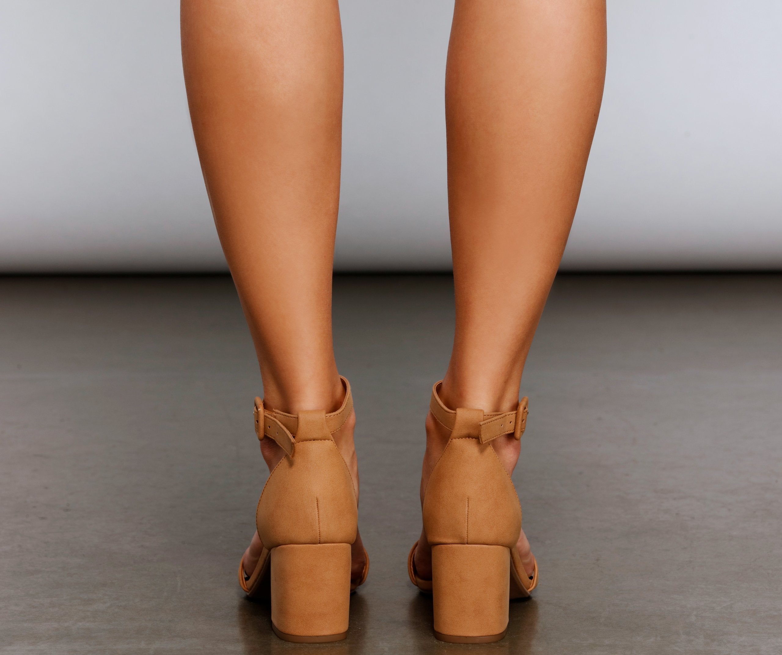 Must-Have Basic Short Block Heels - Lady Occasions