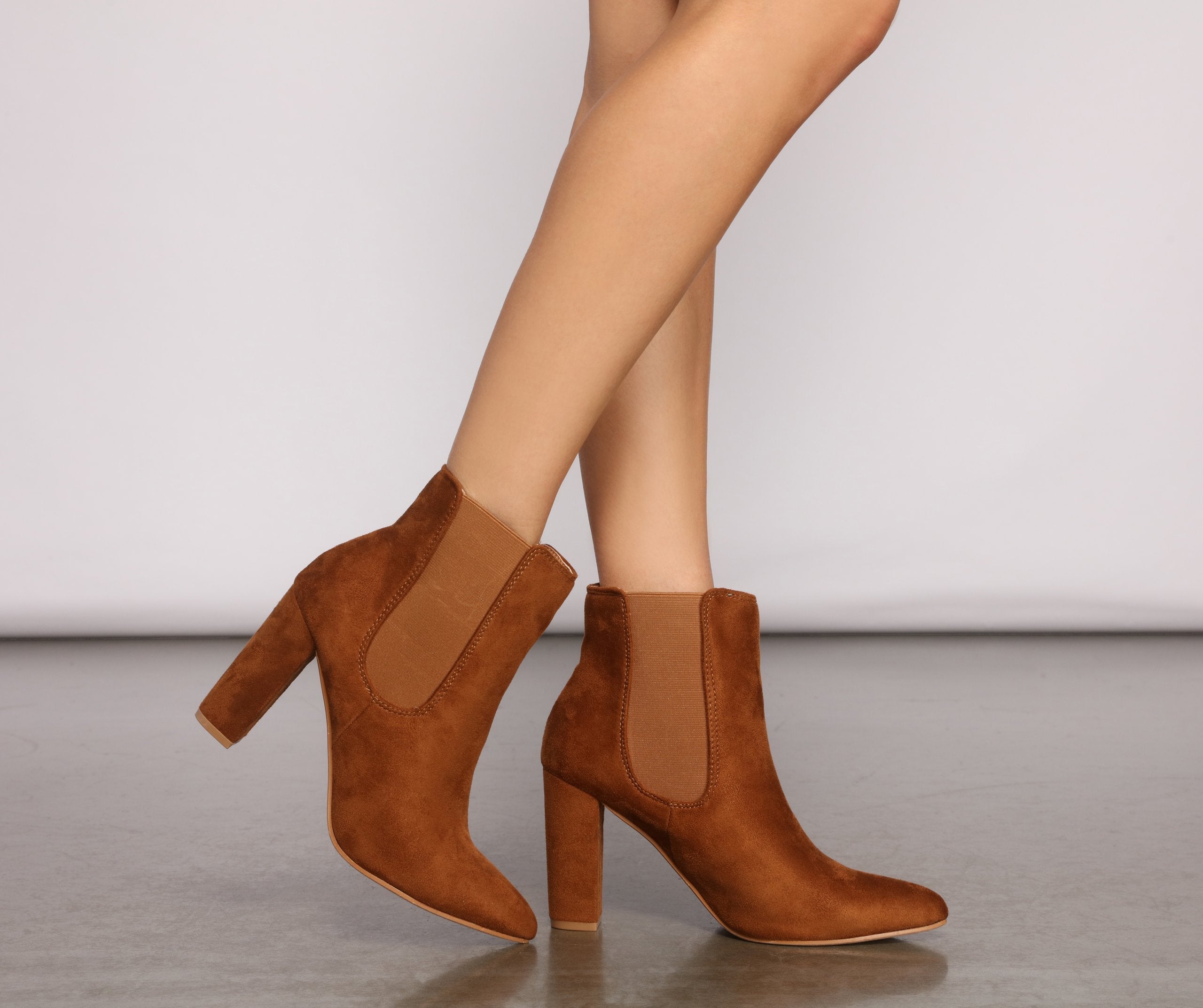 Basic Faux Suede Block Heel Booties - Lady Occasions