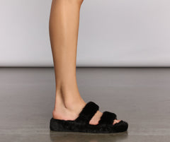 Fashionable Fuzzy Banded Slippers - Lady Occasions