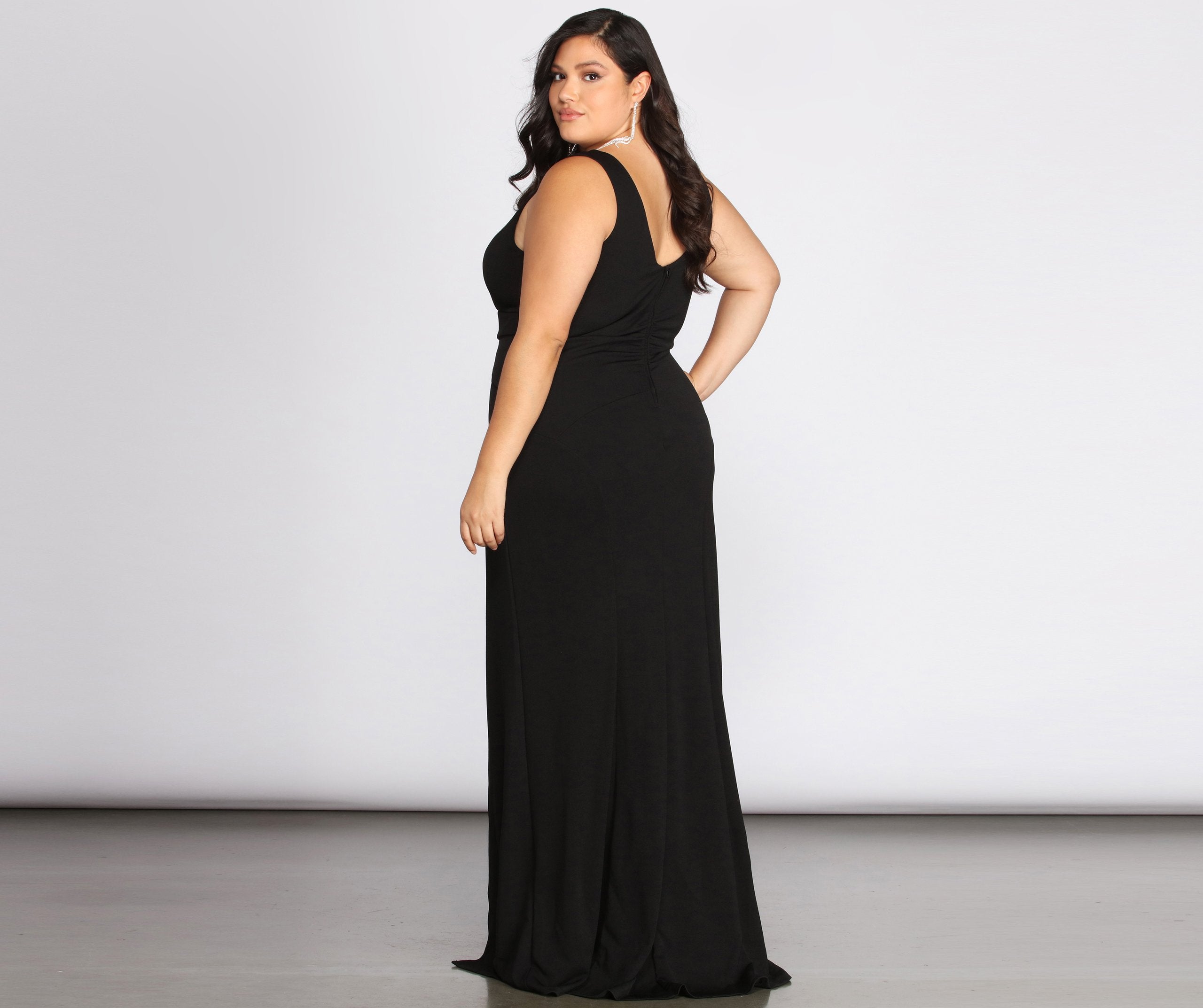 Plus Kaitlyn Formal High Slit Dress - Lady Occasions