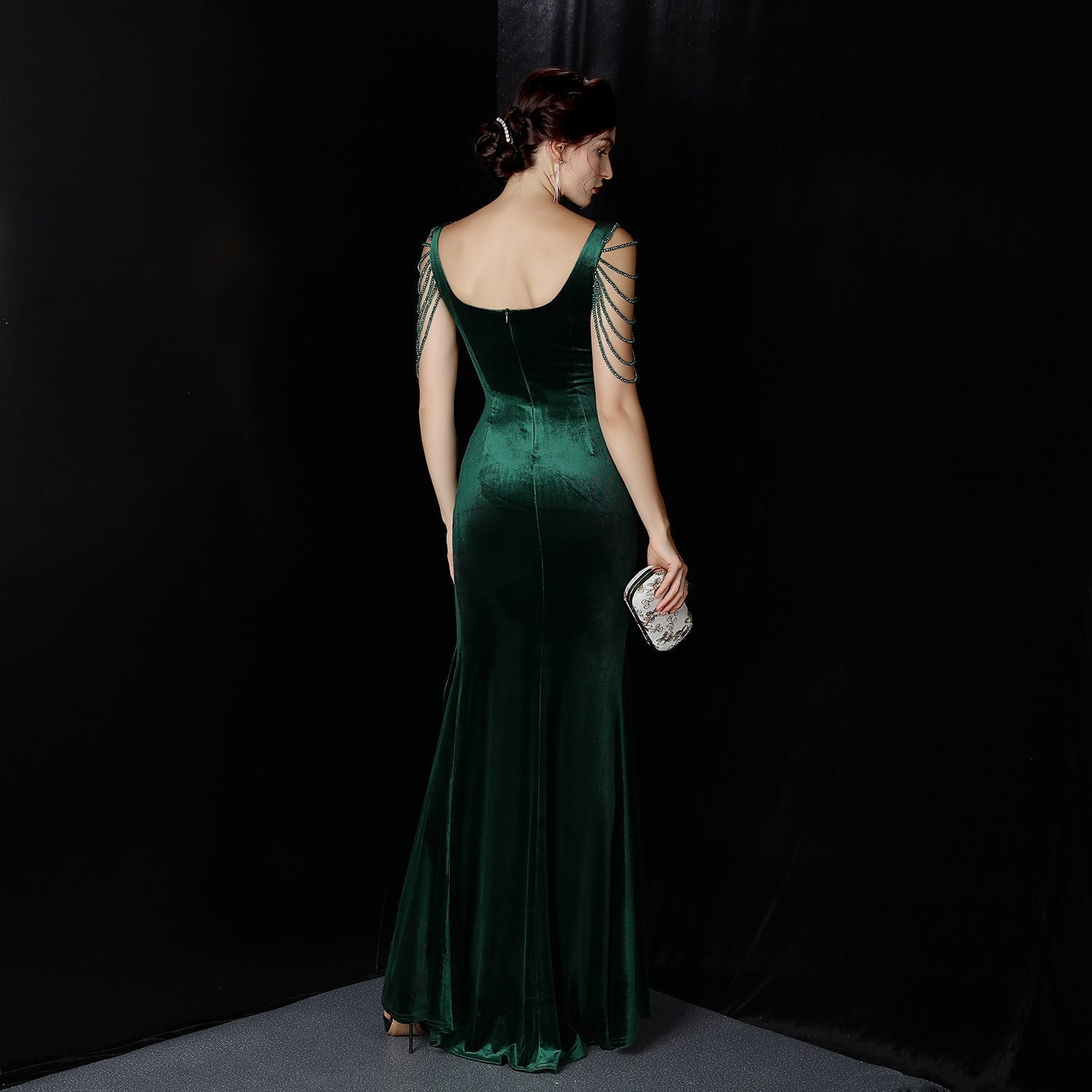 Avery Good Quality Velvet Formal Dress - Lady Occasions